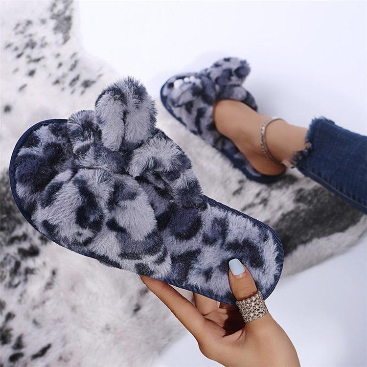 Chaussons d'hiver pour femmes, pantoufles d'intérieur en fausse fourrure, pantoufles à imprimé léopard avec nœud décoratif, pantoufles chaudes en fausse fourrure, pantoufles d'intérieur à bout ouvert pour filles