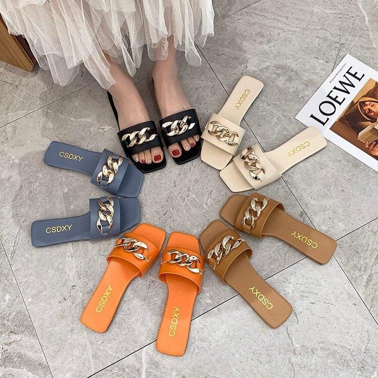 Pantoufles d'été pour femmes à bout carré avec chaîne, tongs plates, sandales de plage, chaussures décontractées pour femmes, chaussures à talon, sandales plates à bout ouvert, talons décolletés, pantoufles
