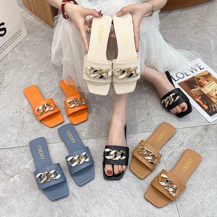 Pantoufles d'été pour femmes à bout carré avec chaîne, tongs plates, sandales de plage, chaussures décontractées pour femmes, chaussures à talon, sandales plates à bout ouvert, talons décolletés, pantoufles