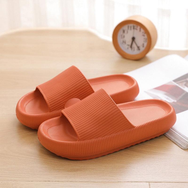 Chaussons épais à plateforme pour femmes, mode d'été, semelle souple en EVA, sandales de plage, chaussures de maison douces à bout ouvert, antidérapantes, pour la douche, le spa, la piscine, la salle de sport, pour l'intérieur et l'extérieur