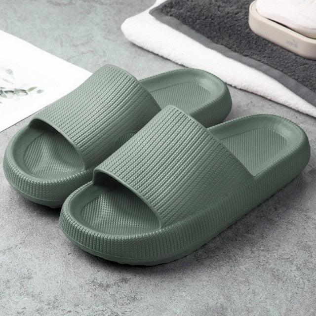 Chaussons épais à plateforme pour femmes, mode d'été, semelle souple en EVA, sandales de plage, chaussures de maison douces à bout ouvert, antidérapantes, pour la douche, le spa, la piscine, la salle de sport, pour l'intérieur et l'extérieur