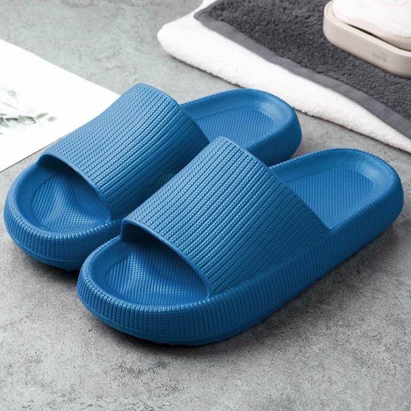 Chaussons épais à plateforme pour femmes, mode d'été, semelle souple en EVA, sandales de plage, chaussures de maison douces à bout ouvert, antidérapantes, pour la douche, le spa, la piscine, la salle de sport, pour l'intérieur et l'extérieur
