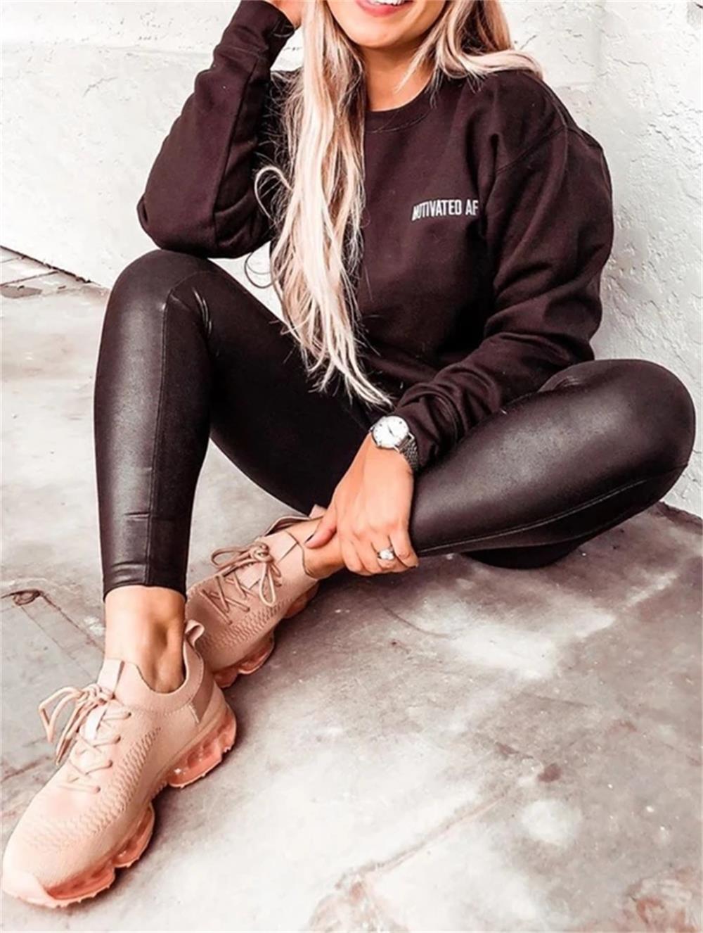Baskets Tendance pour Femmes - Coussinets et Lacets - Chaussures de Sport Légères et Respirantes pour la Course à Pied, l'Entraînement en Extérieur - Idéales Printemps/Été pour Couples