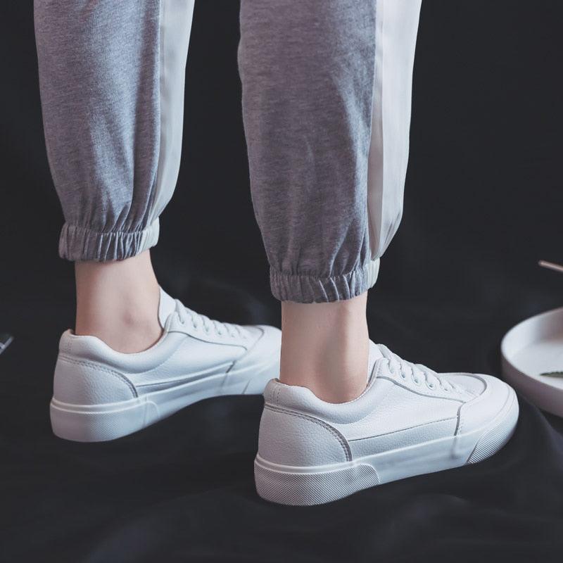 Baskets Blanches pour Femmes, Tendance Printemps, Décontractées, Sportives, à Plateforme Blanche Confortable, Ultra Légères, Antidérapantes, pour la Marche