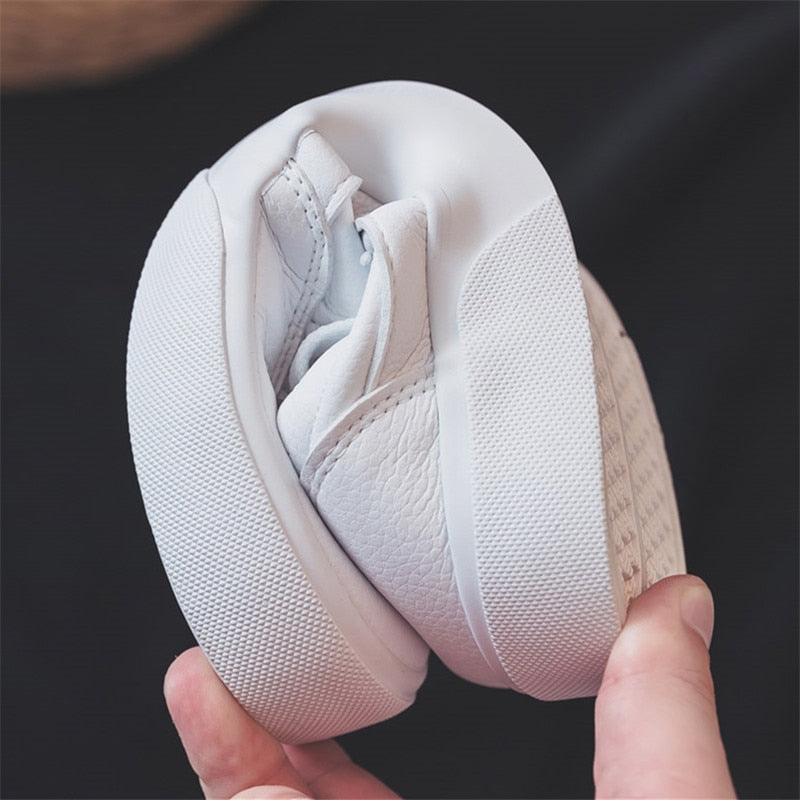 Baskets Blanches pour Femmes, Tendance Printemps, Décontractées, Sportives, à Plateforme Blanche Confortable, Ultra Légères, Antidérapantes, pour la Marche