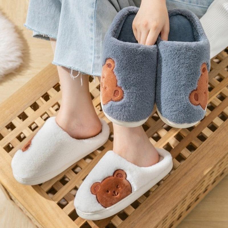 Chaussons d'hiver chauds en fourrure pour femmes, chaussons de maison pour hommes, talons plats confortables, pantoufles d'intérieur chaudes et douces en polaire, pantoufles à mémoire de forme, chaussures de chambre d'hiver