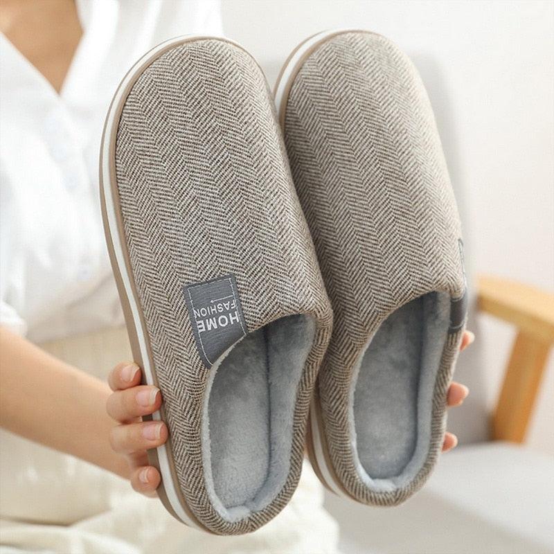 Chaussons d'hiver chauds en fourrure pour femmes, chaussons de maison pour hommes, talons plats confortables, pantoufles d'intérieur chaudes et douces en polaire, pantoufles à mémoire de forme, chaussures de chambre d'hiver
