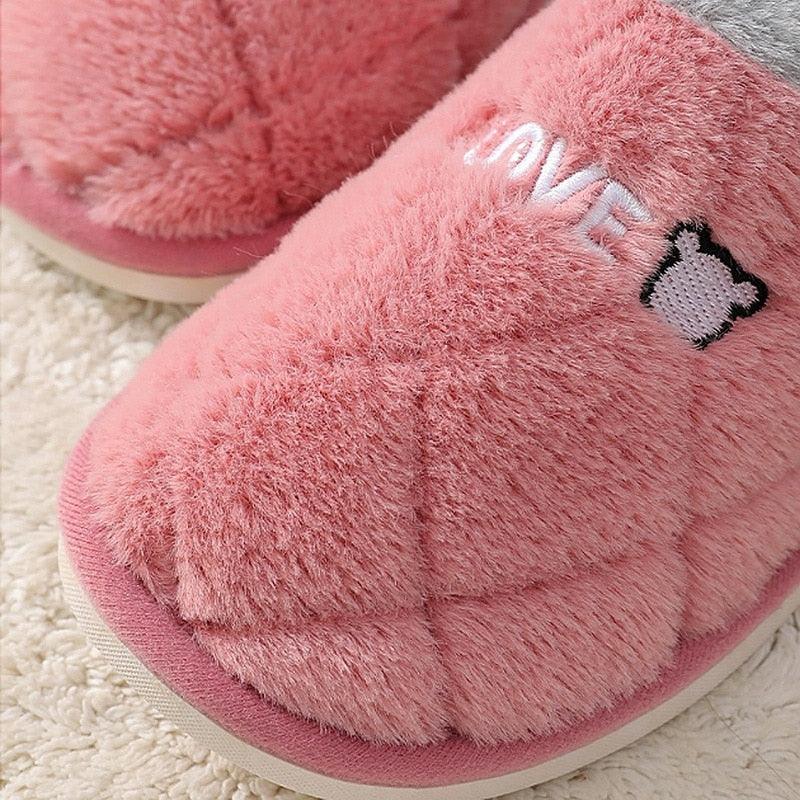Chaussons d'hiver chauds en fourrure pour femmes, chaussons de maison pour hommes, talons plats confortables, pantoufles d'intérieur chaudes et douces en polaire, pantoufles à mémoire de forme, chaussures de chambre d'hiver