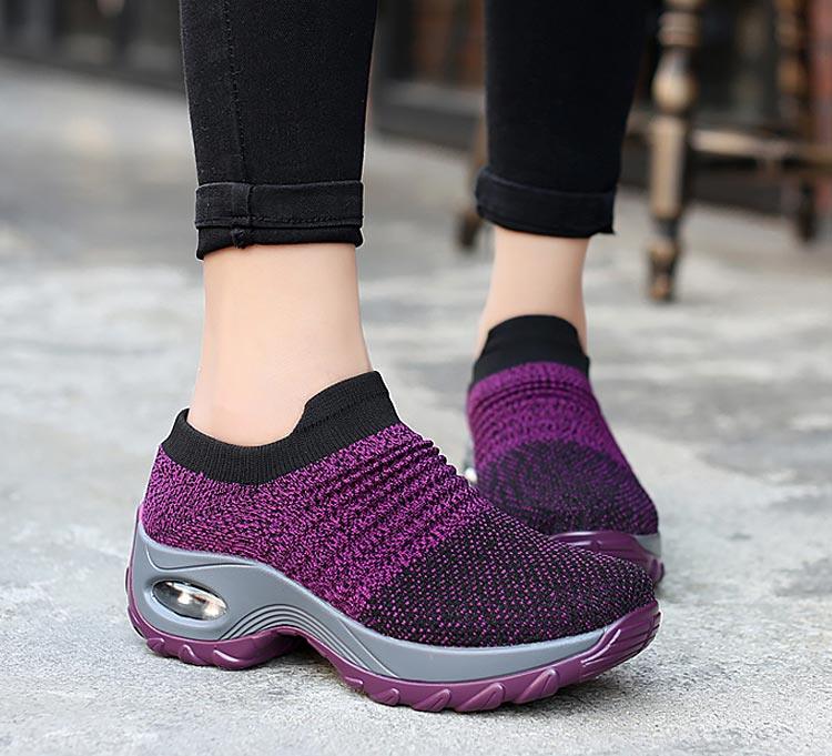 Baskets respirantes pour femmes Nouvelles chaussures en maille pour femmes Chaussures décontractées à coussin d'air à enfiler Chaussures de marche légères en maille respirante Athlétiques Chaussures de course Baskets chaussettes mode à enfiler