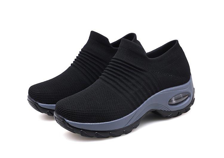 Baskets respirantes pour femmes Nouvelles chaussures en maille pour femmes Chaussures décontractées à coussin d'air à enfiler Chaussures de marche légères en maille respirante Athlétiques Chaussures de course Baskets chaussettes mode à enfiler