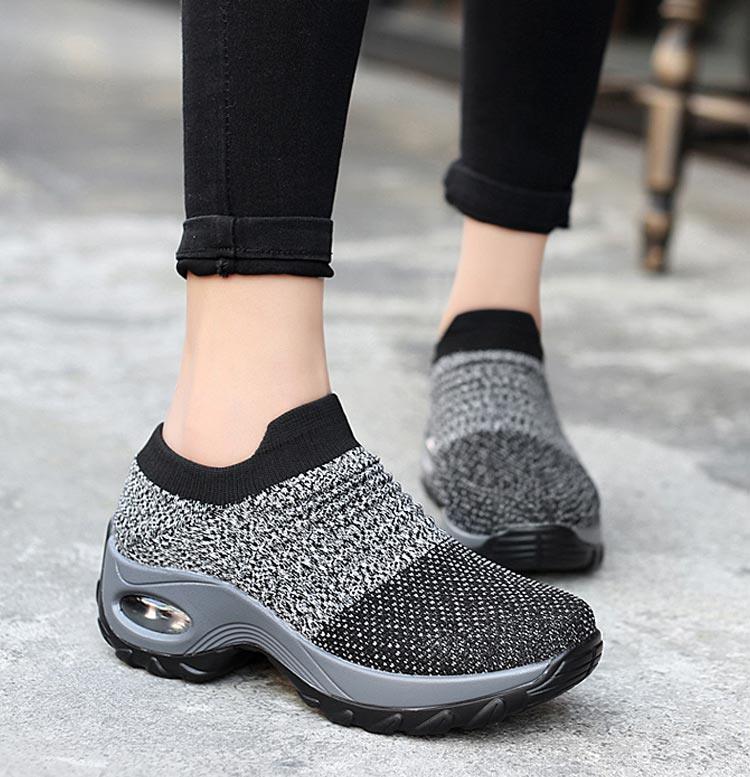Baskets respirantes pour femmes Nouvelles chaussures en maille pour femmes Chaussures décontractées à coussin d'air à enfiler Chaussures de marche légères en maille respirante Athlétiques Chaussures de course Baskets chaussettes mode à enfiler