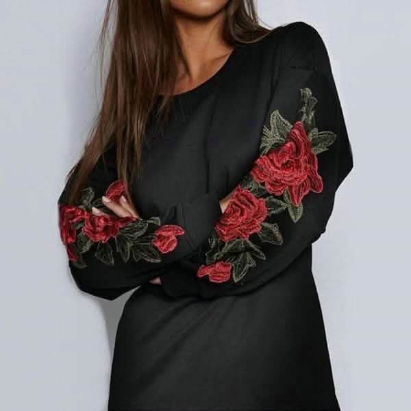 Robe pull brodée à manches longues pour femme