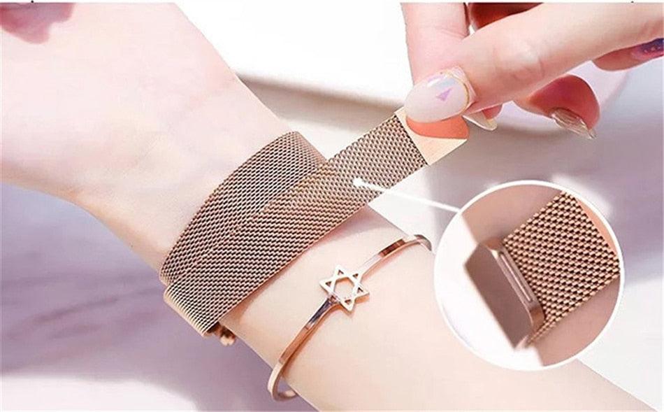 Montres Femme Ciel Étoilé Boucle Magnétique Maille Ceinture Diamant Montre à Quartz Robe Femme Or Rose Montre Analogique Ciel Étoilé Acier Inoxydable Quartz Dames Magnétique Bande Simple Mode Montres Or Pour Femmes