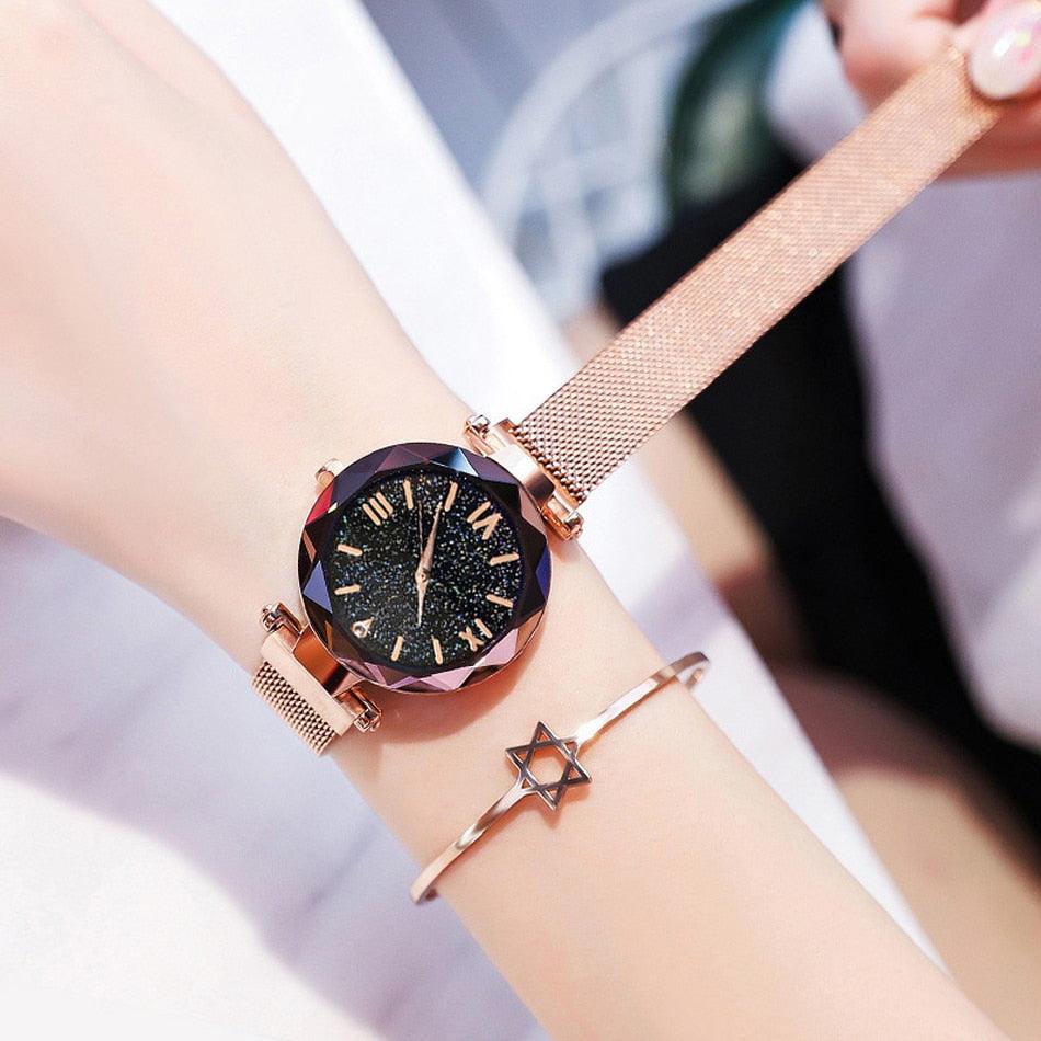 Montres Femme Ciel Étoilé Boucle Magnétique Maille Ceinture Diamant Montre à Quartz Robe Femme Or Rose Montre Analogique Ciel Étoilé Acier Inoxydable Quartz Dames Magnétique Bande Simple Mode Montres Or Pour Femmes