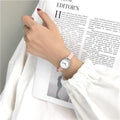 Montre-bracelet blanche pour femme, petit cadran, à quartz, avec bracelet en cuir, simple et élégante, mini montres analogiques ultra-fines pour filles et étudiantes