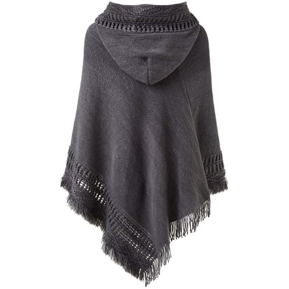 Cape à capuche pour femme avec ourlet frangé, Modèles de tricot de ponchos au crochet