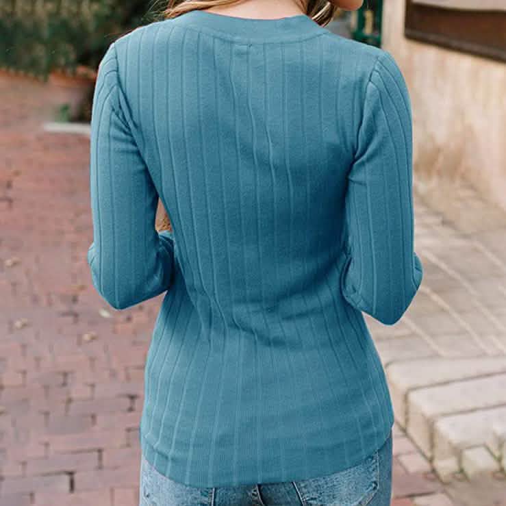 Pull en tricot côtelé boutonné à col en V et manches longues pour femme