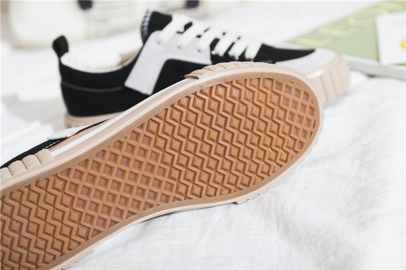 Nouvelles Baskets Décontractées en Toile pour Femme - Collection Printemps, Chaussures Plates Vulcanisées Rayées Tendance, Baskets Basses en Toile, Modèle Confortable Facile à Enfiler