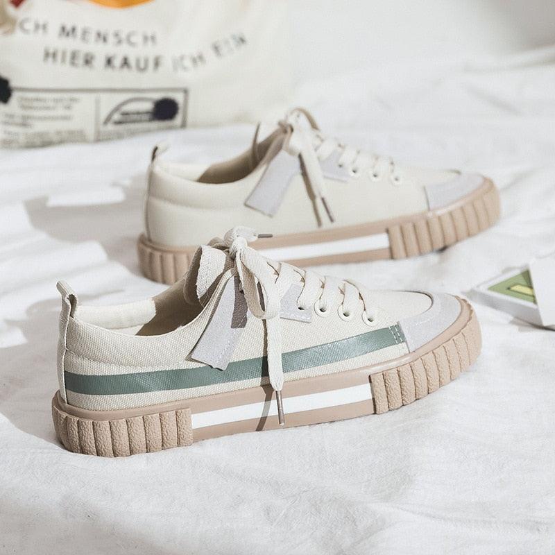 Nouvelles Baskets Décontractées en Toile pour Femme - Collection Printemps, Chaussures Plates Vulcanisées Rayées Tendance, Baskets Basses en Toile, Modèle Confortable Facile à Enfiler