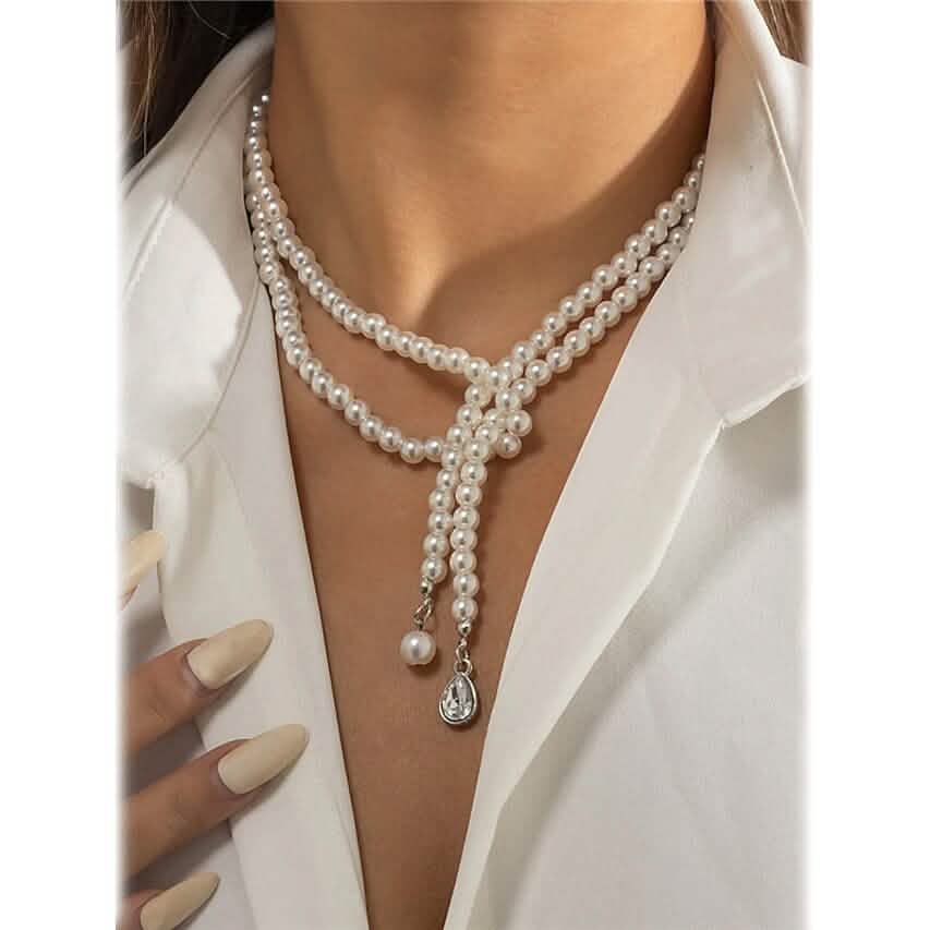 Collier de perles fantaisie élégant à plusieurs rangs pour femme, pendentif pompon bohème, bijoux à double rangée
