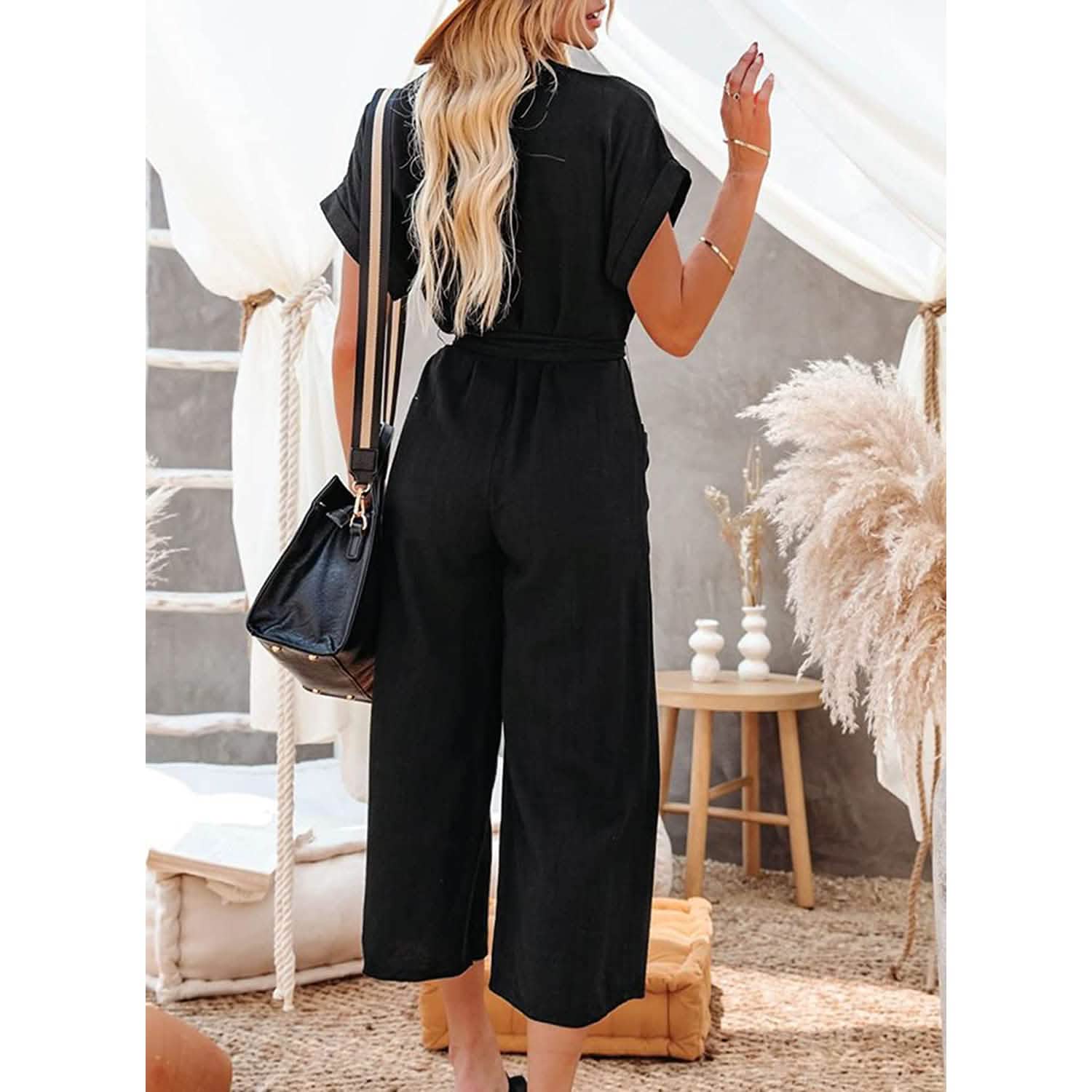 Combinaison Femme Jambes Larges avec Boutons, Ceinture, Col en V et Manches Courtes