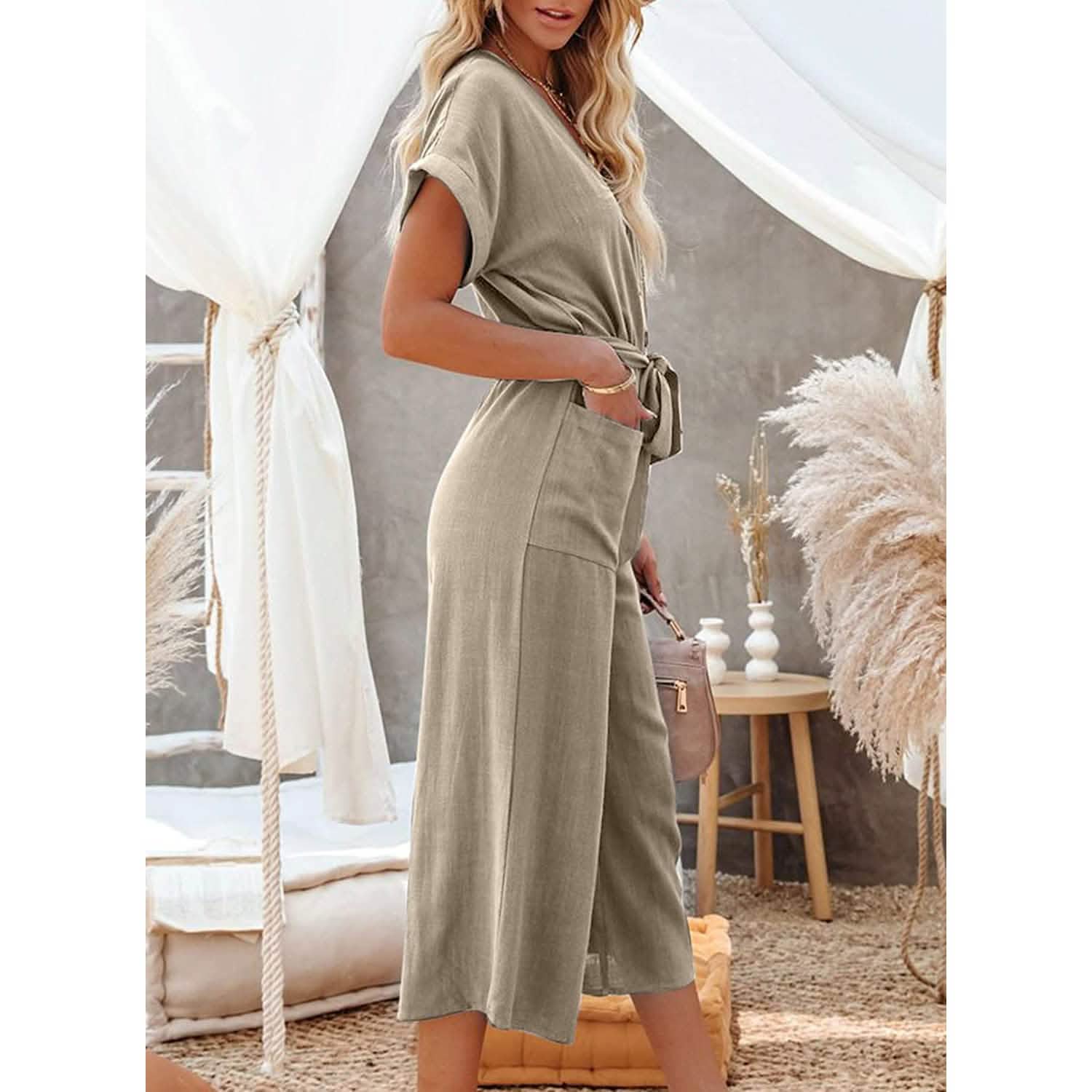 Combinaison Femme Jambes Larges avec Boutons, Ceinture, Col en V et Manches Courtes