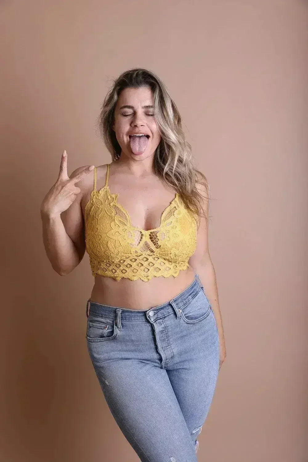 Soutien-gorge long en dentelle crochet grande taille