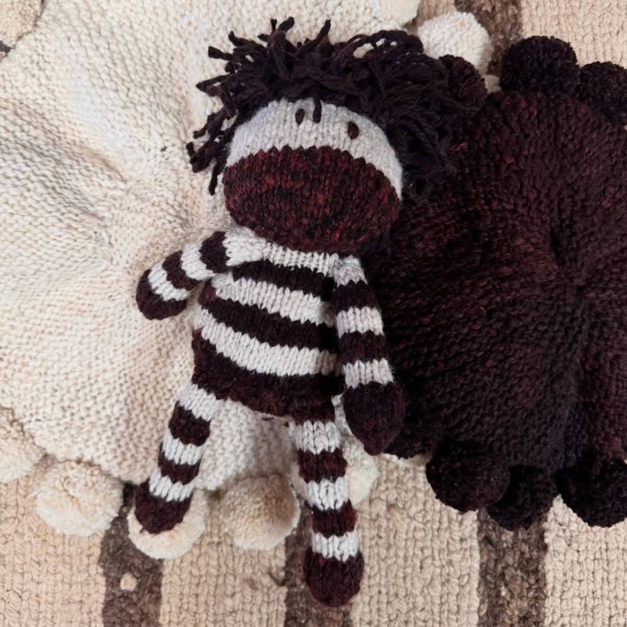 Compagnon Tricot en Laine | Zachary le Zèbre